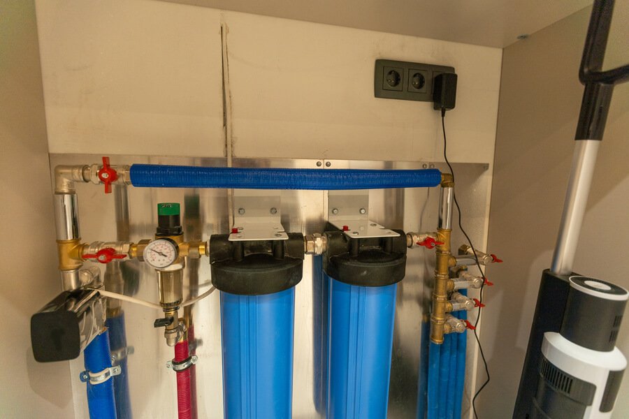 Whole-House Water Filtration Systems Explained: How They Work and How to Choose One for Your Florida Home